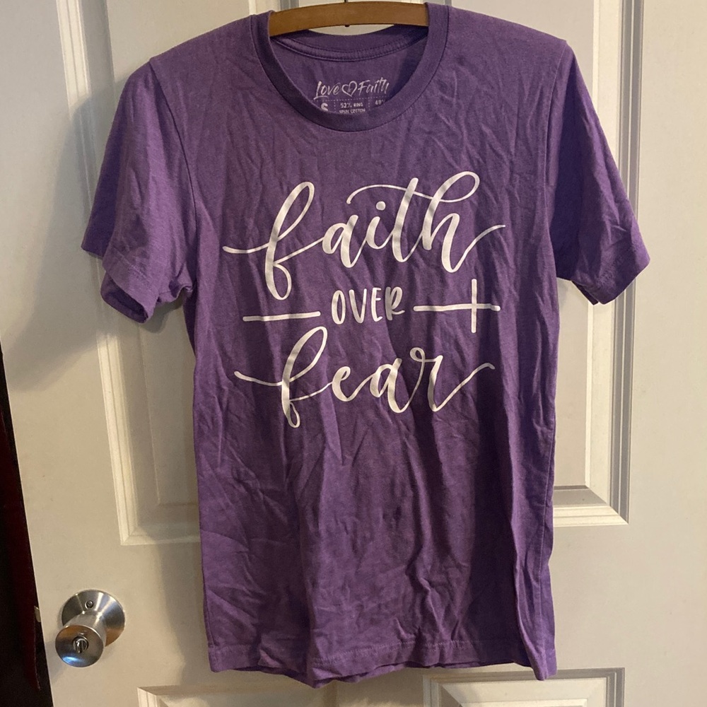 Size Small Love in Faith Purple Short Sleeve Shirt